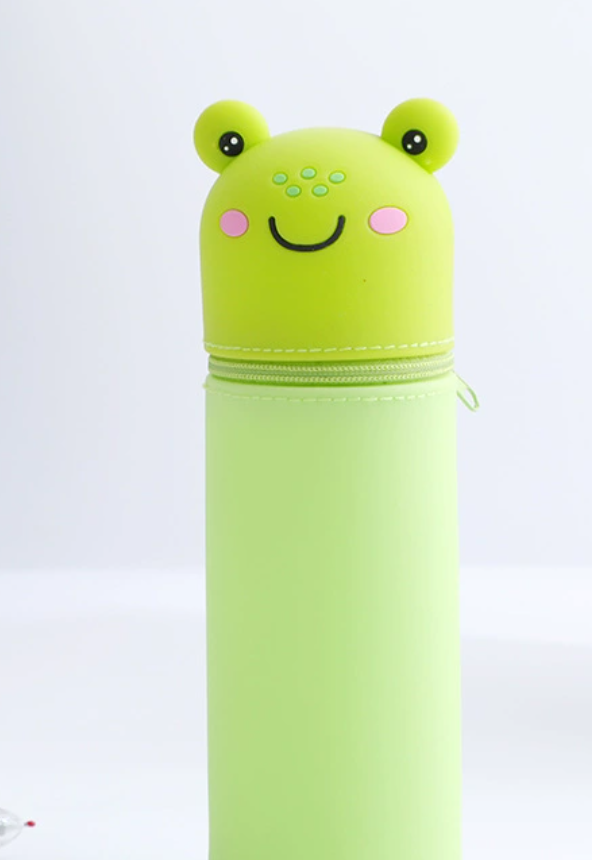 青蛙可爱小猪折叠硅胶笔筒